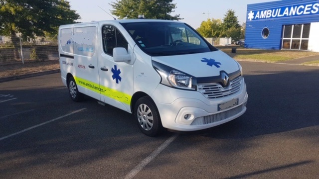 image-test ambulance renault