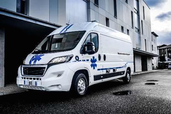 image-test ambulance Peugeot