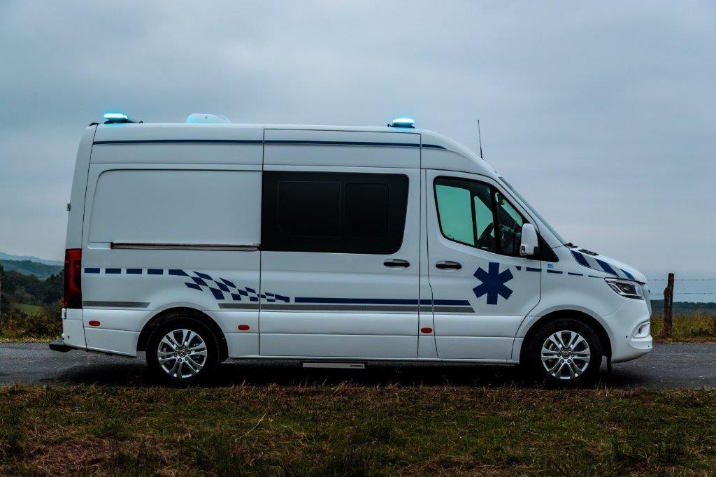 ambulance Mercedes