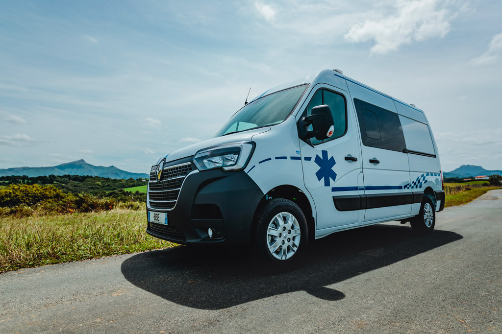 image-test Ambulance Renault Master