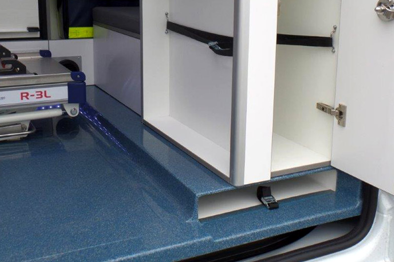 ambulance-plancher-polyester