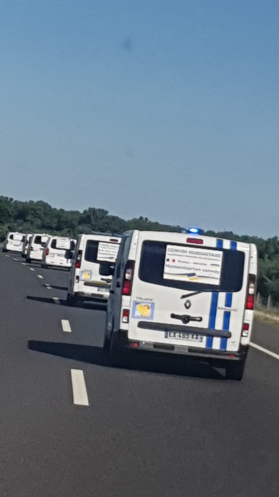Un convoi parfois salué par les populations locales