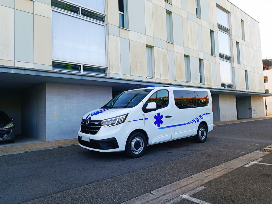 Nouveau Renault Trafic Ambulance Type A