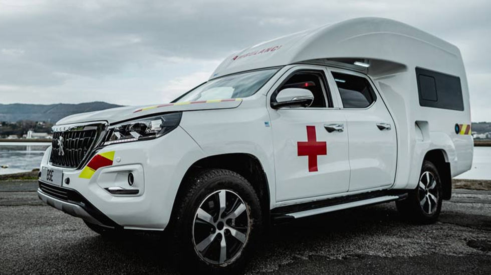 4x4 ambulances