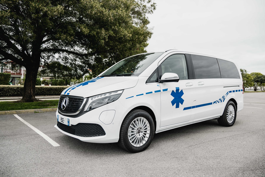 Ambulance électrique Mercedes EQV