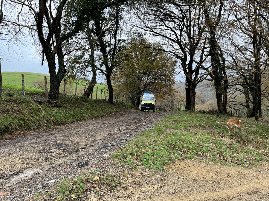 UMH Mercedes Sprinter 4x4 (SAMU 89)