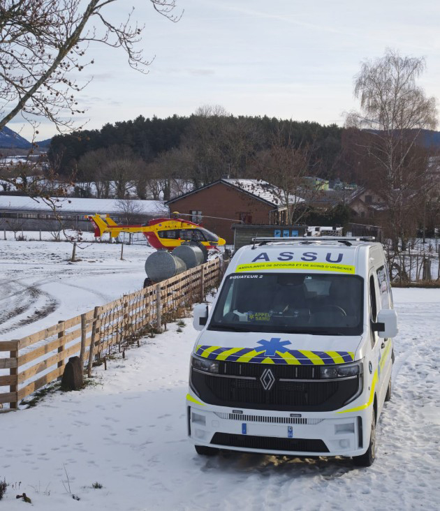 1 Renault Master pour MT-Ambulances à Pontaumur